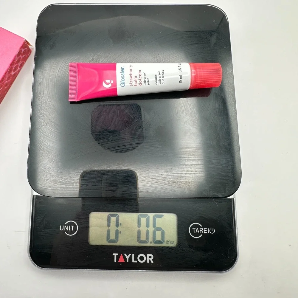 Glossier Strawberry Balm Dotcom Universal Salve 0.5fl Oz/15ml‎ Lipbalm